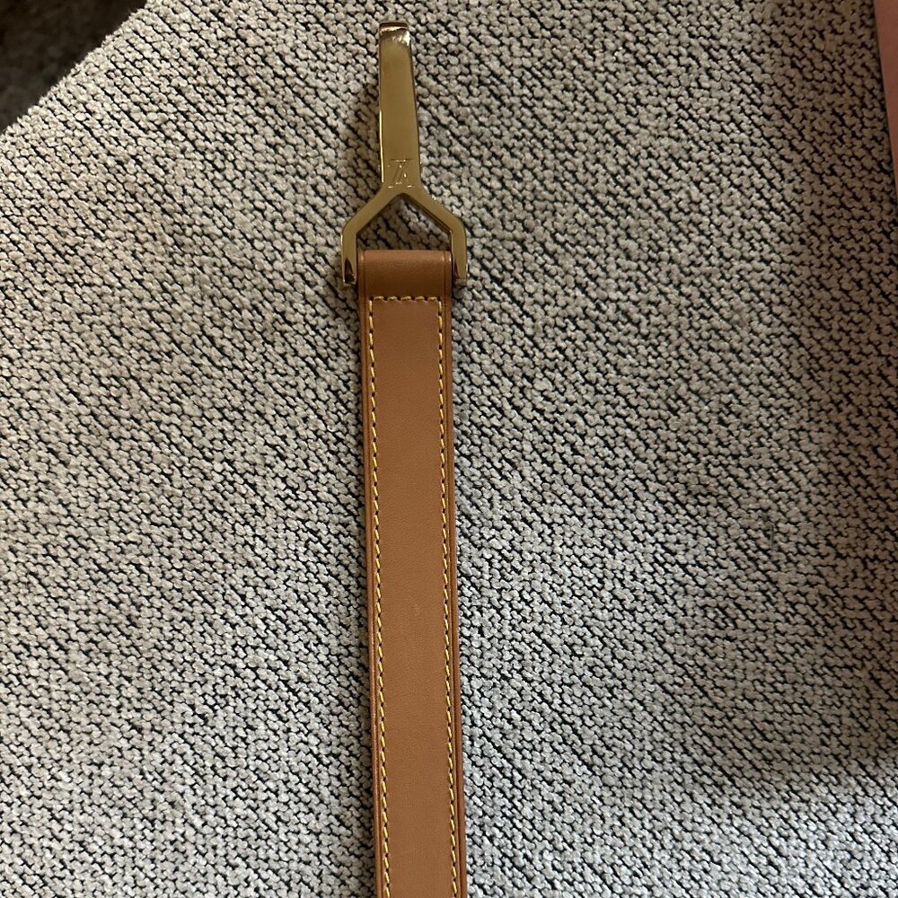 Louis Vuitton Pegase Vachetta Strap Extender Pull Excellent Condition